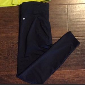 NWOT Black Fabletics leggings